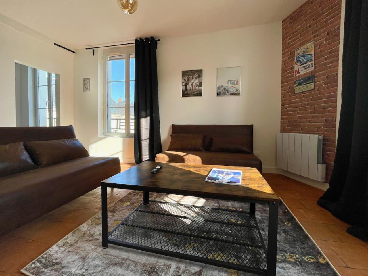 Legendes De La Piste - Sonights Apartamento Château-du-Loir Exterior foto