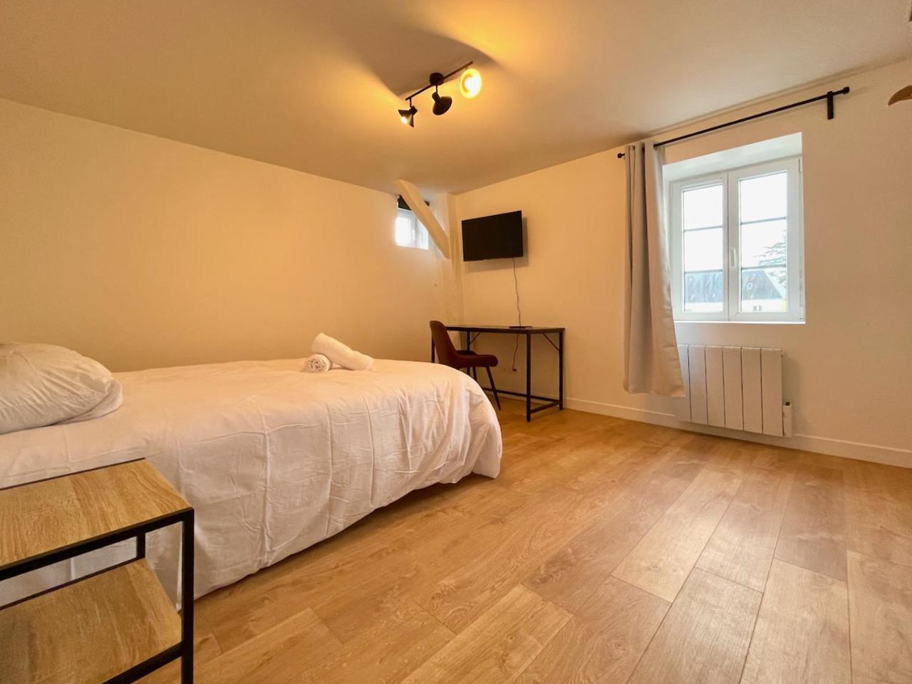 Legendes De La Piste - Sonights Apartamento Château-du-Loir Exterior foto